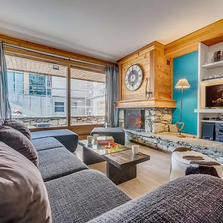 élégant 4 Pièces Avec Terrasse Plein Sud, Cheminée, Parking Couvert, Au Centre Proche Pistes Et Commodités - Fr-1-694-91
